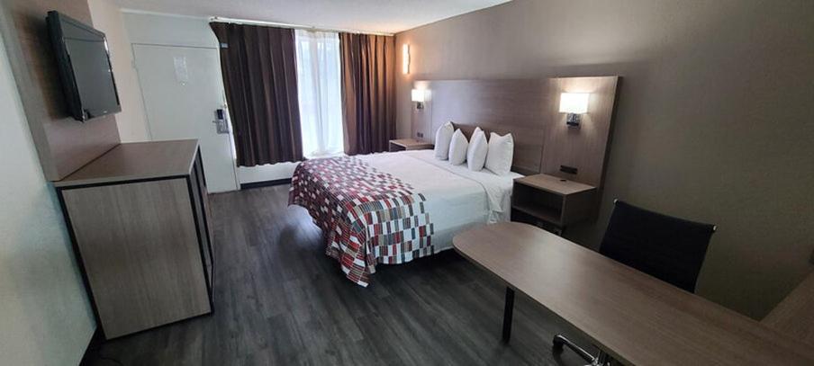 Red Roof Inn Charlotte - Airport Esterno foto