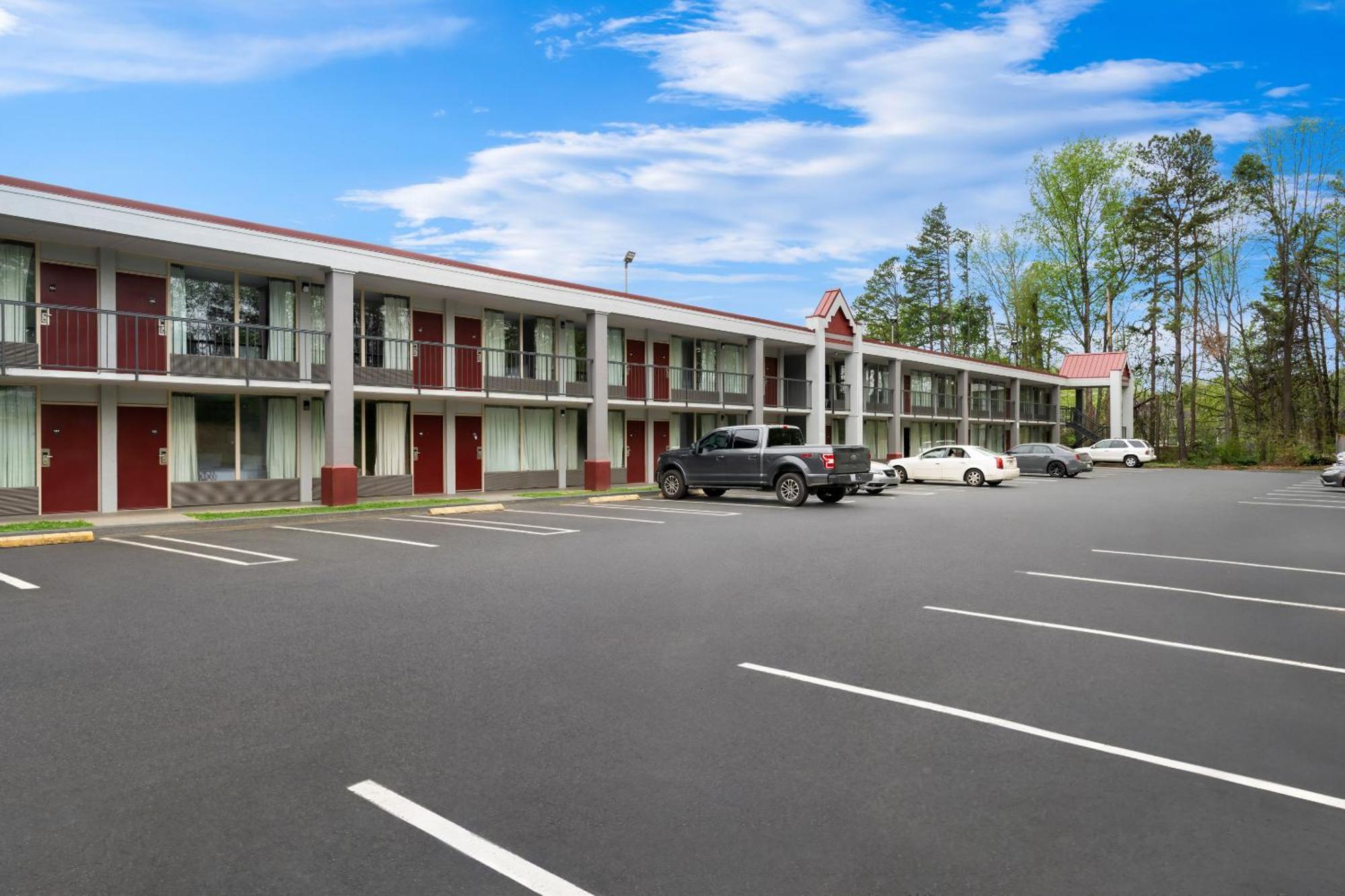 Red Roof Inn Charlotte - Airport Esterno foto