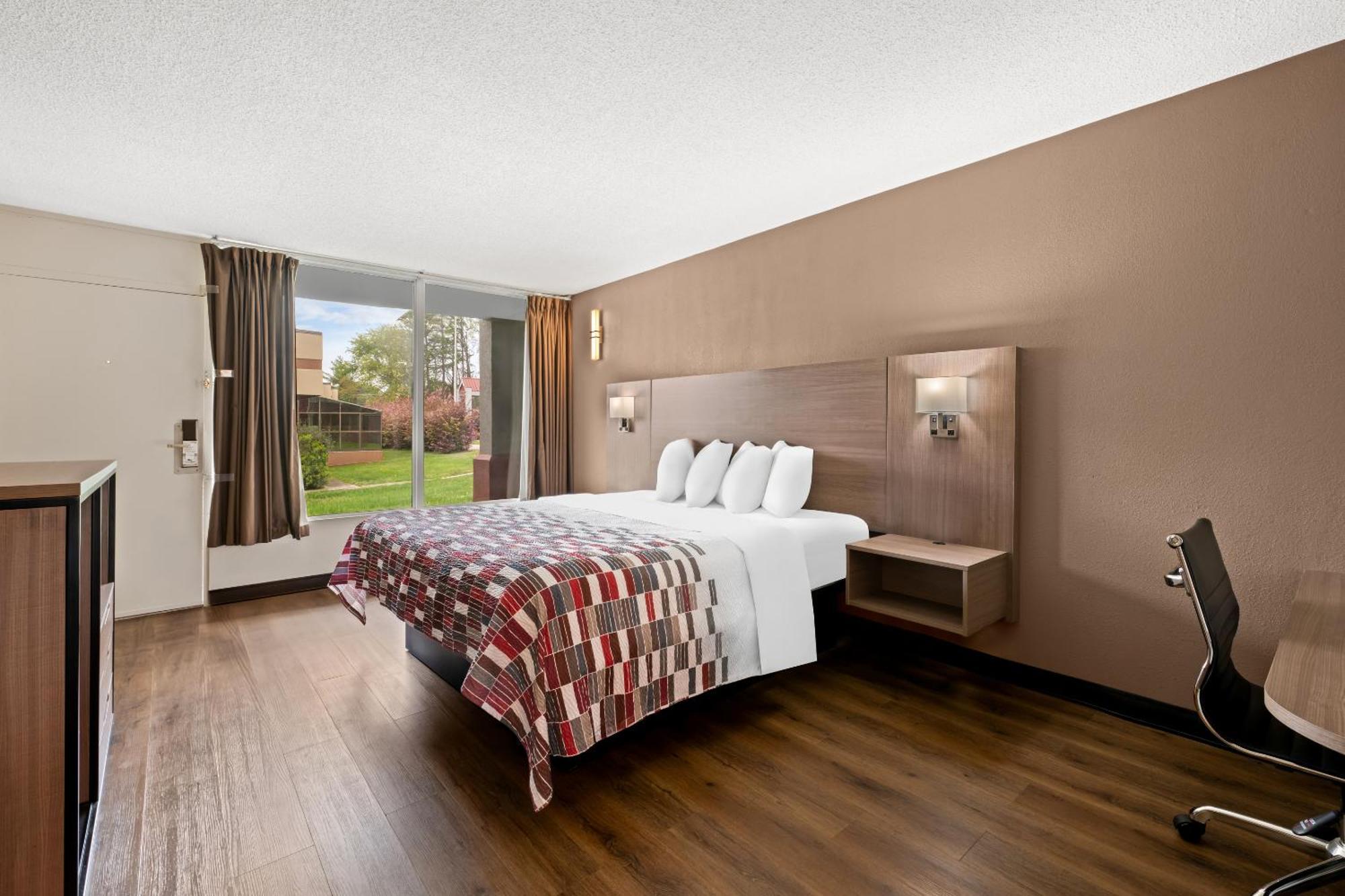 Red Roof Inn Charlotte - Airport Esterno foto